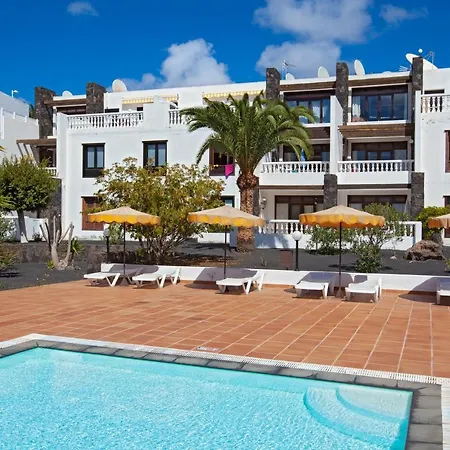 Caleton Blanco, Apartment *